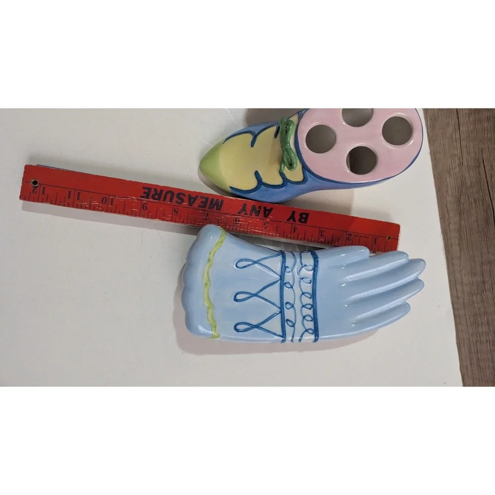 Linens N Things Whimsy Ceramic‎ Bathroom Set Blue Boot Toothbrush Holder Dish